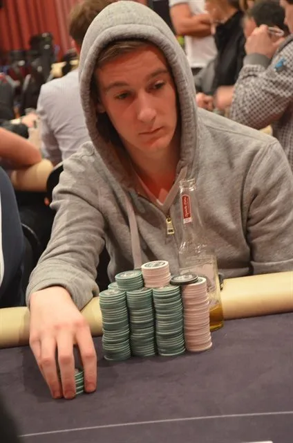 Patrick Renkers | 2014/01 - Utrecht Poker Series - €770 NLHE FO Main Event 
